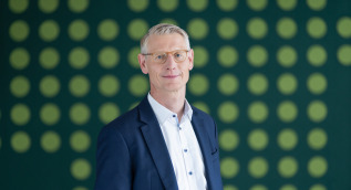 Thorsten Schmidt Thorsten Schmidt