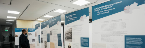Wanderausstellung, Header